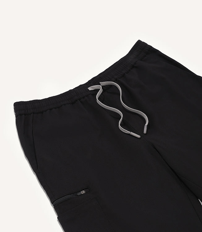 Men Black 11 Pocket Scrubs Stretch Fabric Util Tech Zip Pocket Focus